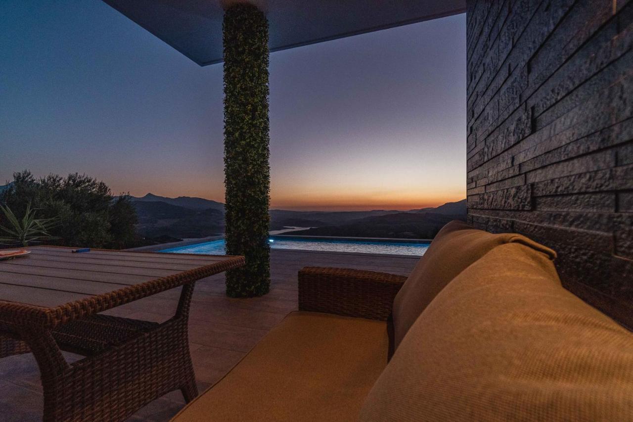 Villa Fahrenheit El Gastor Εξωτερικό φωτογραφία