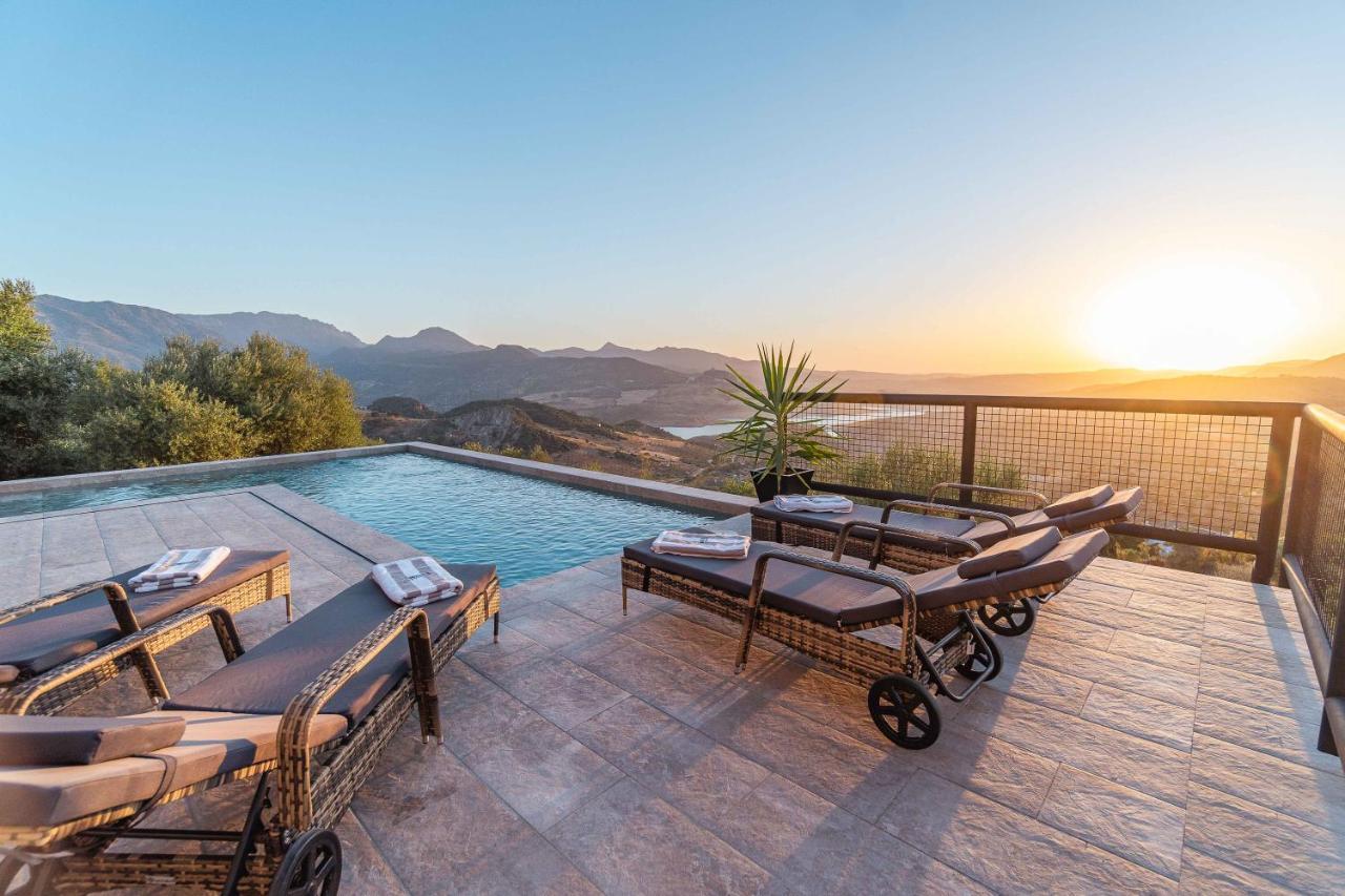 Villa Fahrenheit El Gastor Εξωτερικό φωτογραφία